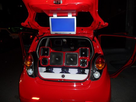 MONTAJE DE SONIDO CHEVROLET SPARK.