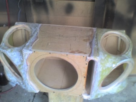 CONSTRUCCION DE UNA CAJA ACUSTICA