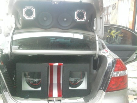 CAJA TURBO CON ACRÍLICO.