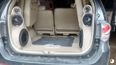 TOYOTA FORTUNER FIBRA LATERALES