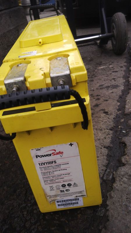 MONTAJES EN FIBRA DE VIDRIO, Bandejas de sonido en fibra de vidrio, Cajas Acústicas tipo Turbo, Caja de sonido para automóviles, Radios de Usb, Mp3, Pantalla Dvd, Aux, Cabeceros de Monitor, Espejos de Retrovisor con pantalla, Alarmas Con GPS tracker, Bloqueo electrónico de encendido de motor.