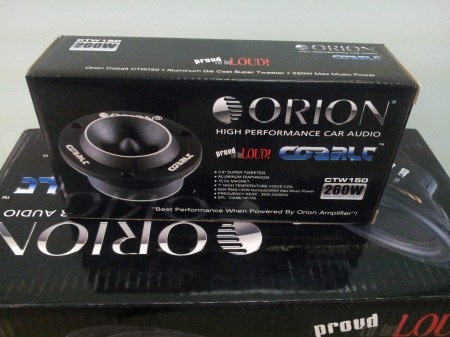 MONTAJES EN FIBRA DE VIDRIO, Bandejas de sonido en fibra de vidrio, Cajas Acústicas tipo Turbo, Caja de sonido para automóviles, Radios de Usb, Mp3, Pantalla Dvd, Aux, Cabeceros de Monitor, Espejos de Retrovisor con pantalla, Alarmas Con GPS tracker, Bloqueo electrónico de encendido de motor.