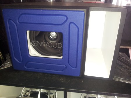 CAJA ACÚSTICA TURBO TORNADO KENWOOD 3010 RXF
