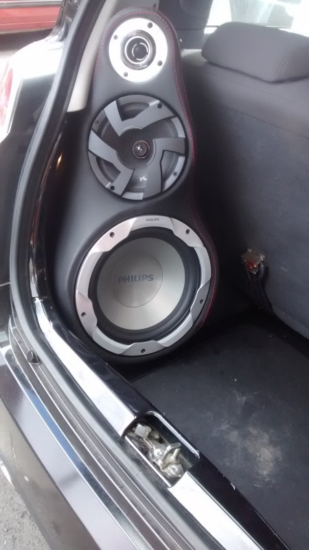 PIEZAS EN FIBRA DE VIDRIO PARA SONIDO SPARK GT